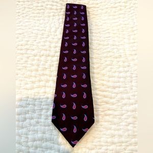 David Donahue silk necktie.